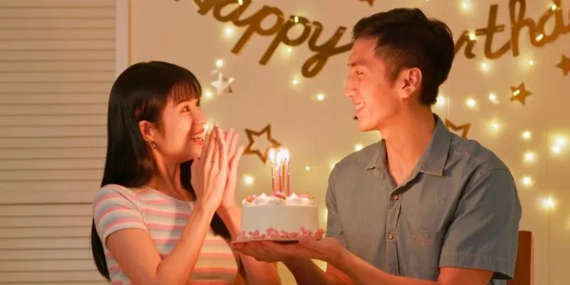 Tại sao lời chúc sinh nhật bạn gái lại quan trọng?